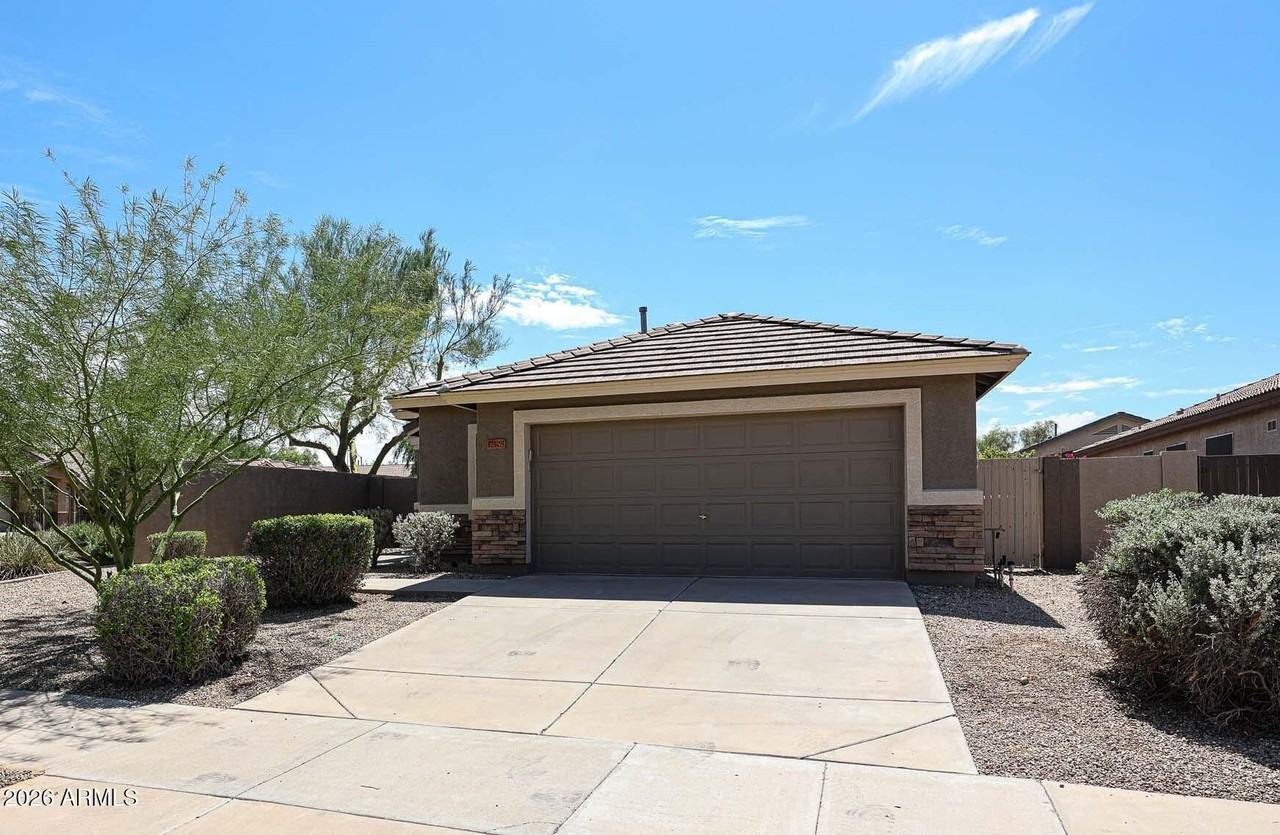 17505 W Ocotillo Ave - Photo 3 of 50