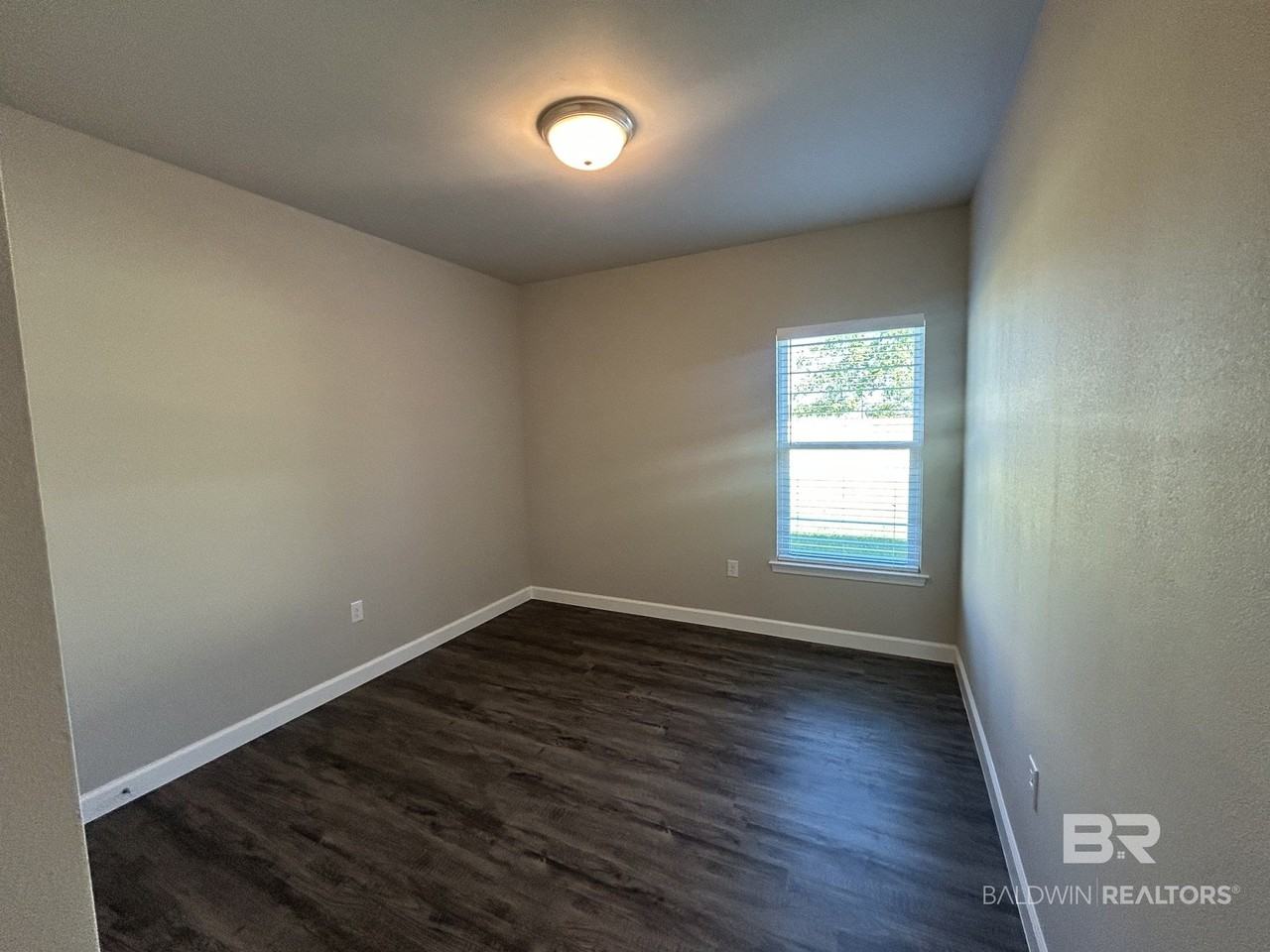 8808 Lockridge Rd - Photo 2 of 9