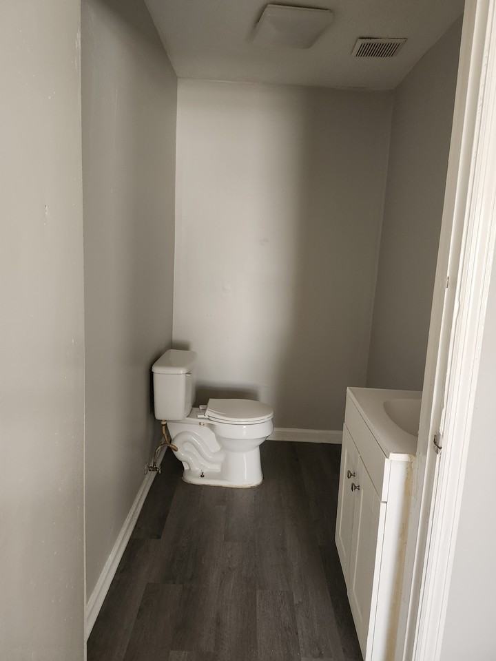 210 Cox Dr #1 - Photo 7 of 14