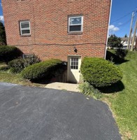 featured image of 321 W Shady Ln Apt M #321M