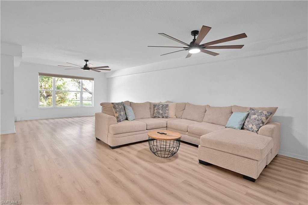 28700 Diamond Dr #102 - Photo 5 of 39