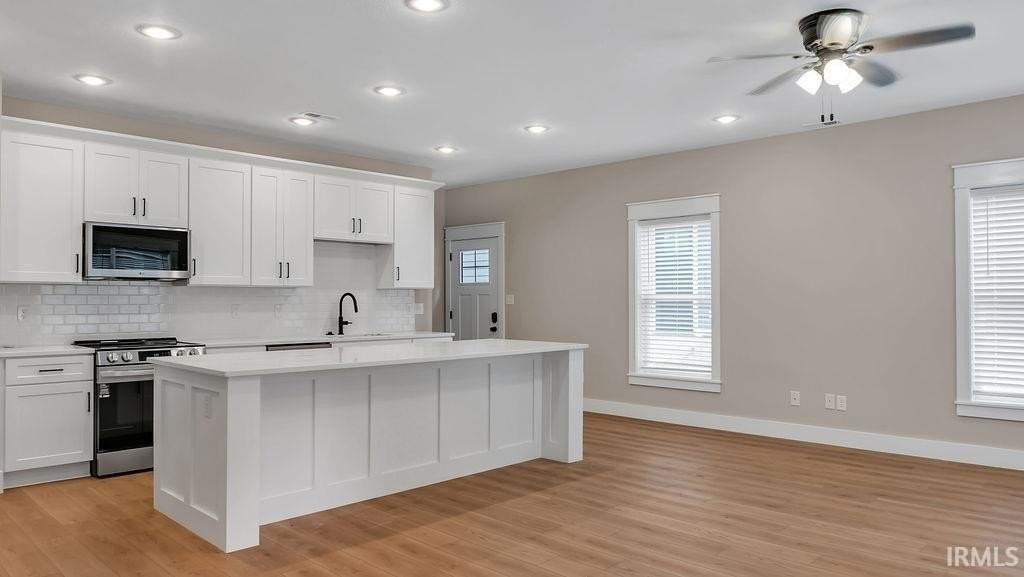 505 E 11th St - Photo 3 of 17