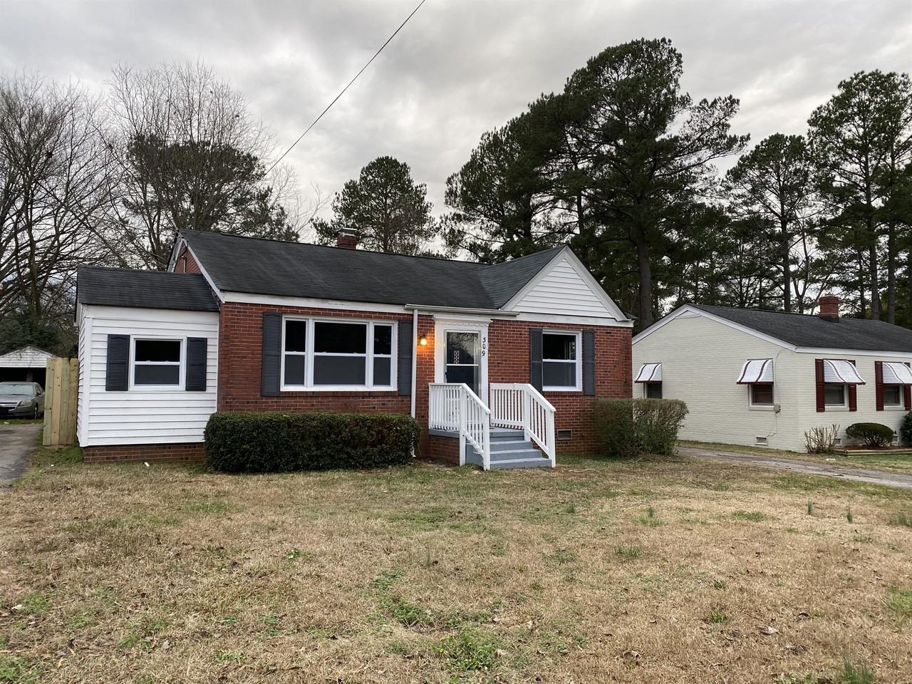 309 Herron St #1 - Photo 4 of 11