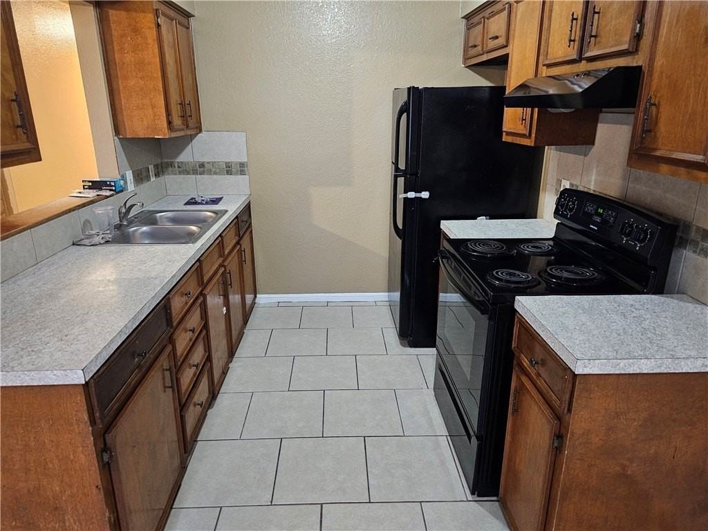 3814 Carencia Dr - Photo 6 of 6