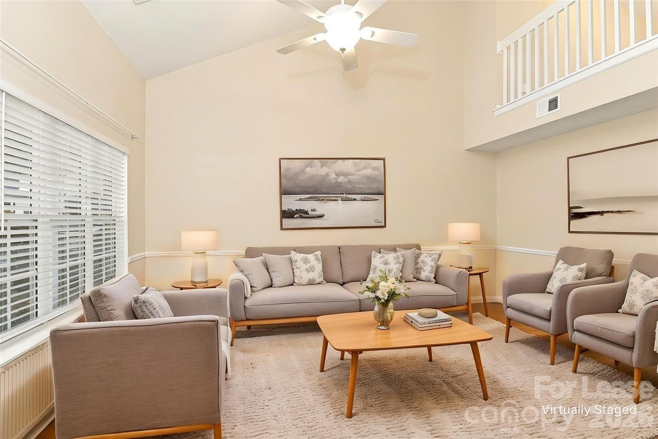 15021 Deshler Ct - Photo 2 of 36