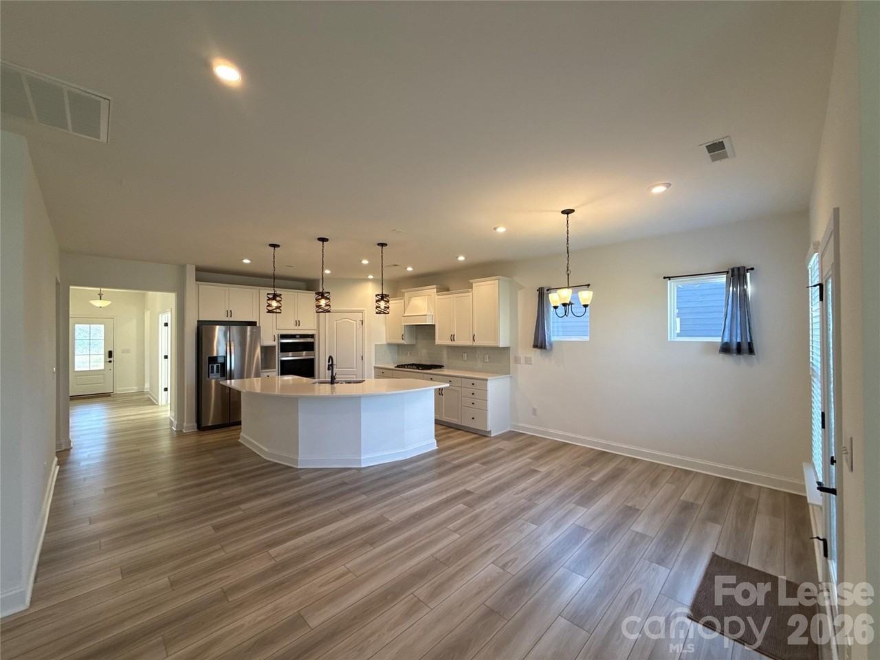709 Hinterland Ln - Photo 5 of 22