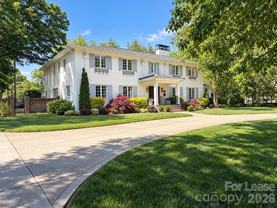1524 S Wendover Rd - Photo 1 of 1