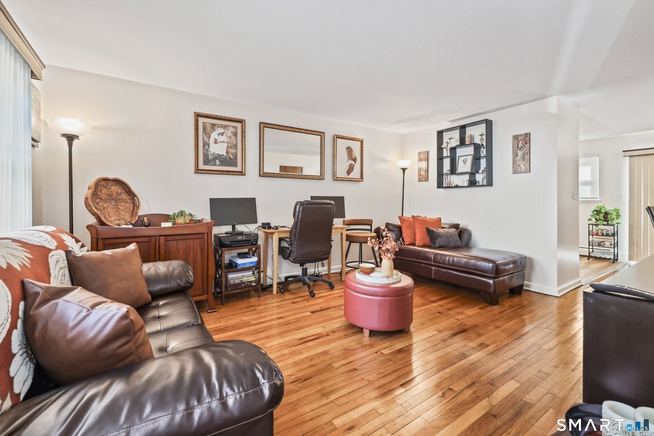 450 Edgewood St #50 - Photo 4 of 24