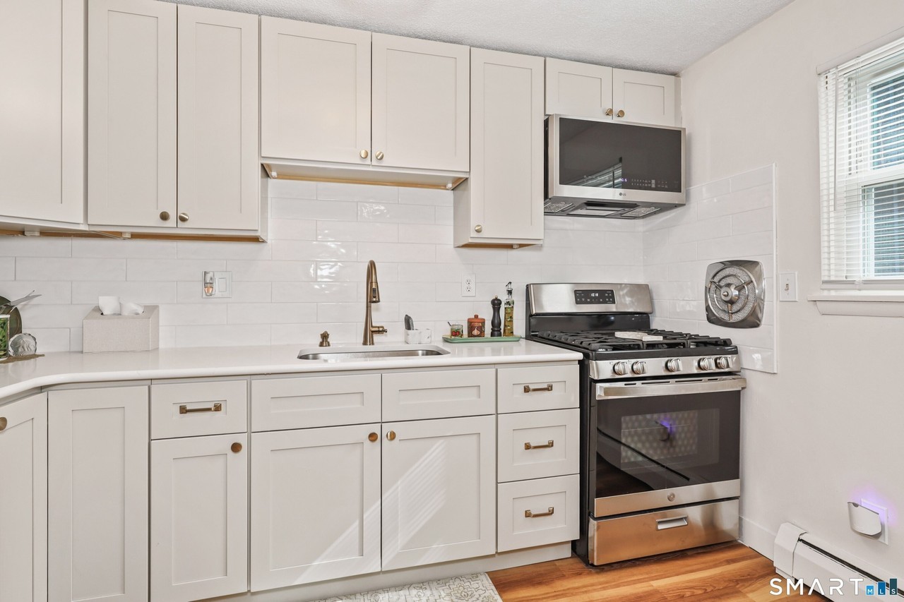450 Edgewood St #50 - Photo 7 of 24