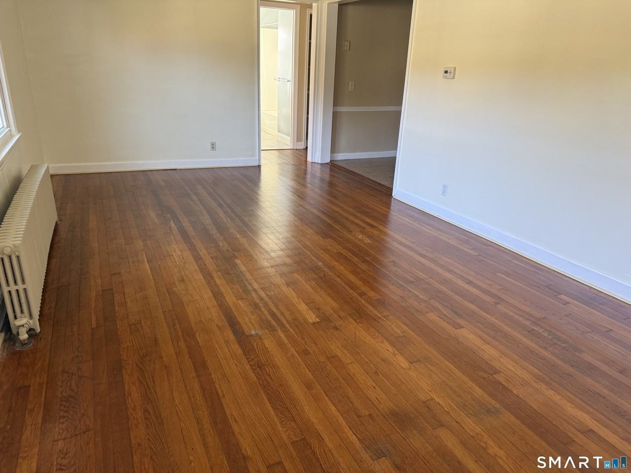 124 Irving St - Photo 3 of 9