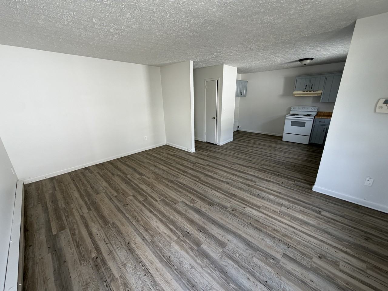 844 Argle Ave #B - Photo 2 of 5