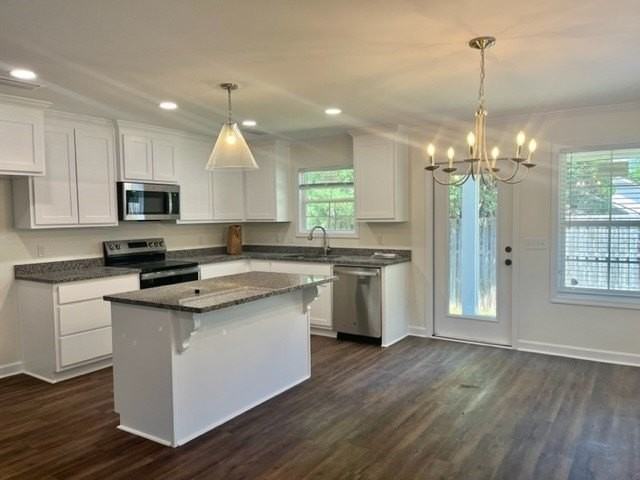 233 Veritas Dr - Photo 3 of 9