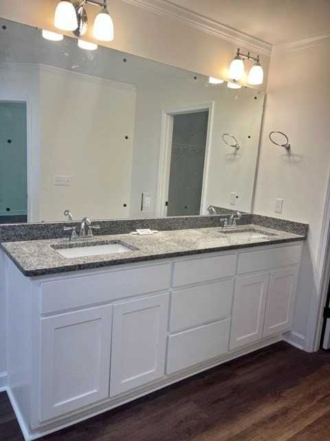 233 Veritas Dr - Photo 6 of 9