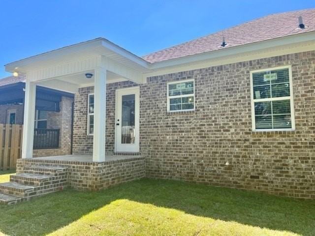 233 Veritas Dr - Photo 7 of 9