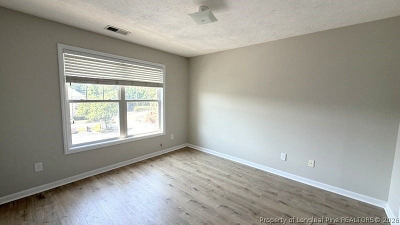 3346 Harbour Pointe Pl Unit 11 - Photo 7 of 16