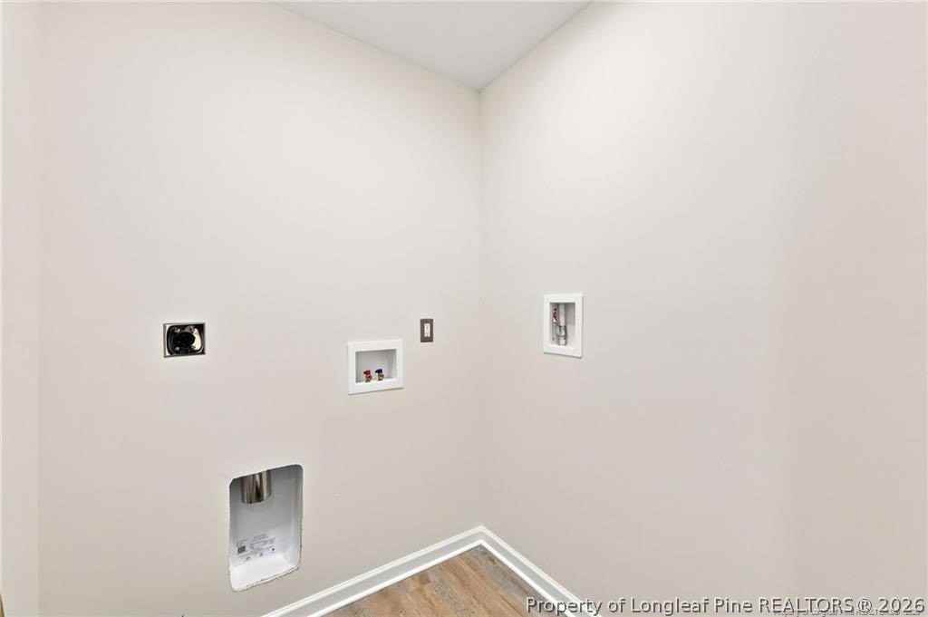 115 Jasper St - Photo 5 of 11