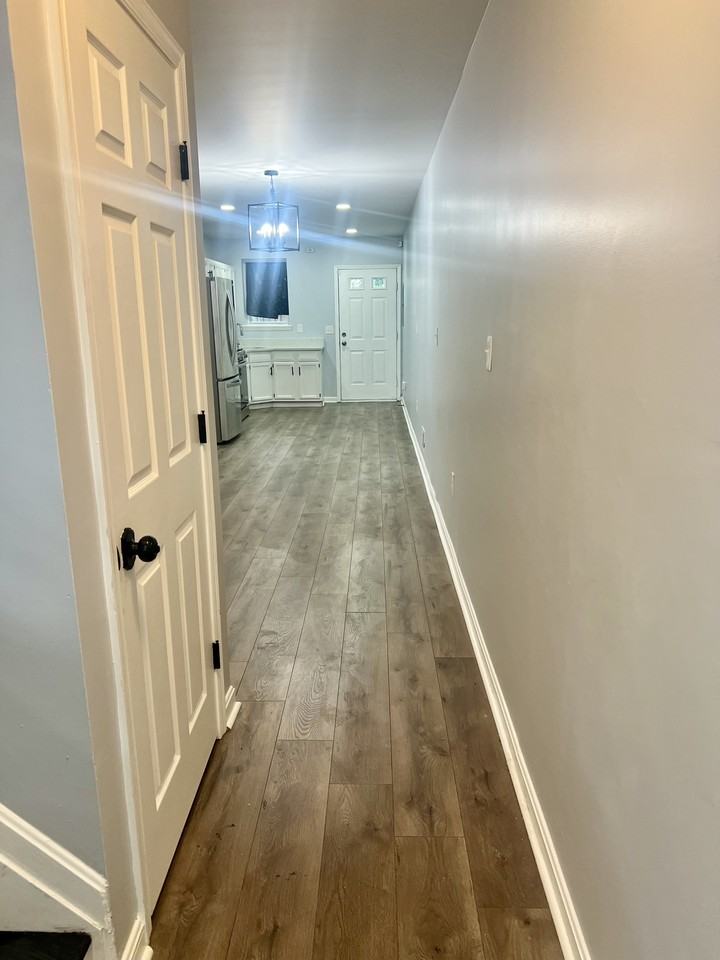520 E North Ave - Photo 4 of 38