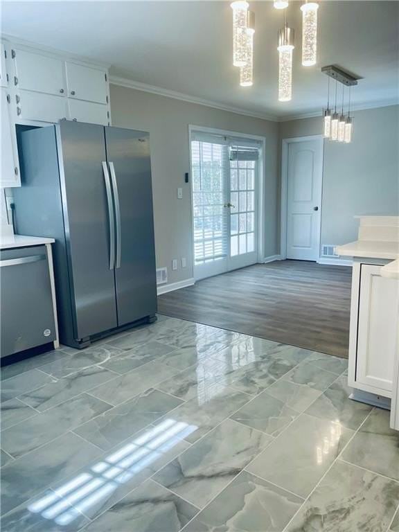 471 Village Green Ct Sw - Photo 6 of 34