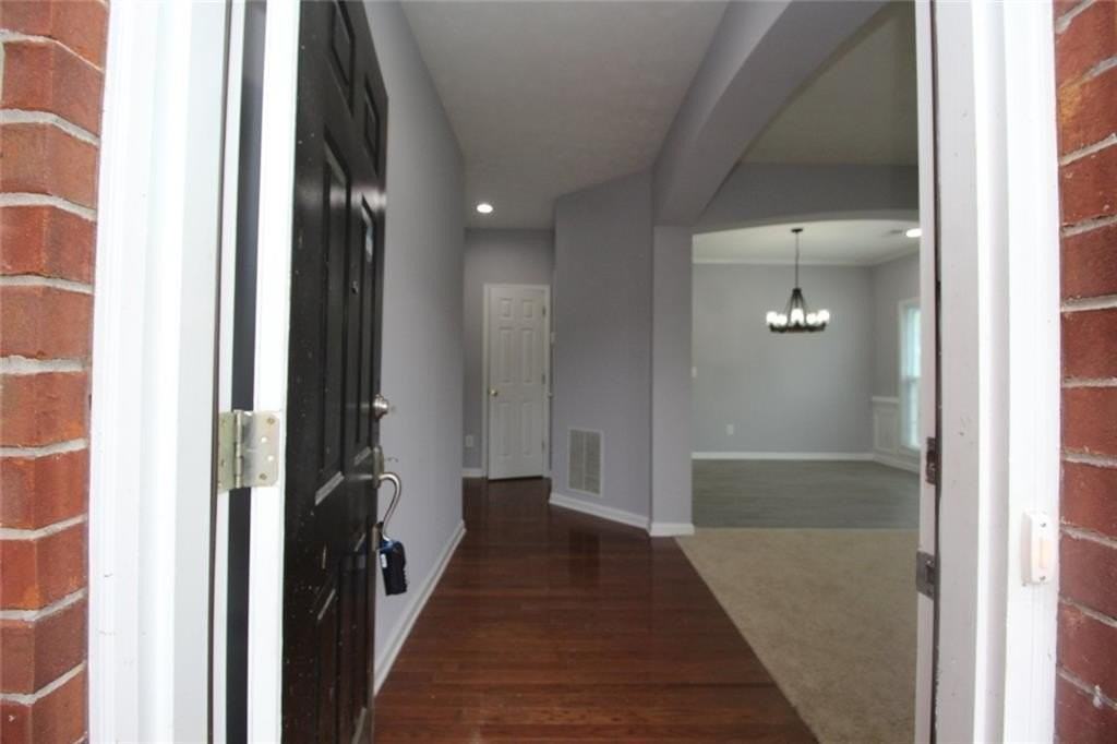 620 Clairidge Ln - Photo 3 of 33