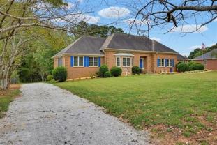 2451 Old Salem Cir Se - Photo 1 of 1
