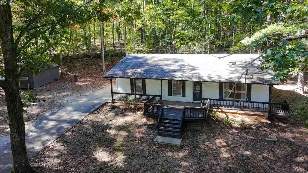 4944 Shiloh Dr - Photo 3 of 39