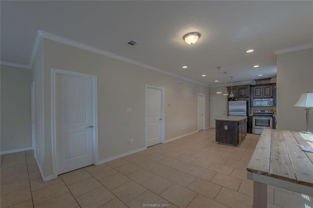 4209 Aspen St #1 - Photo 6 of 15
