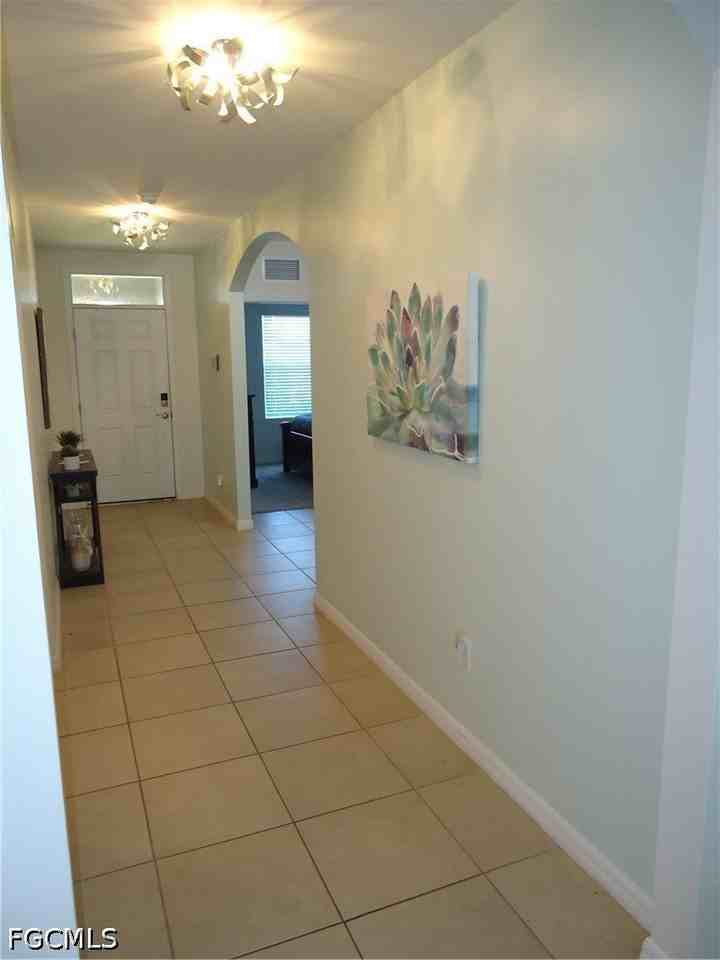 2420 Nw 9th St - Photo 7 of 17