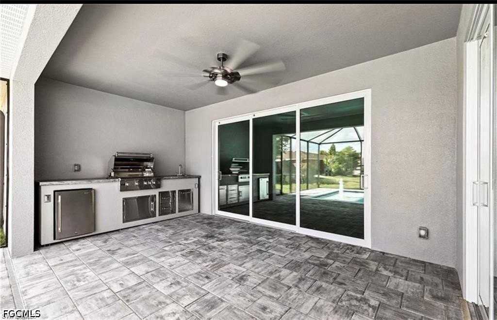 2209 Ne 10th Ave - Photo 4 of 21