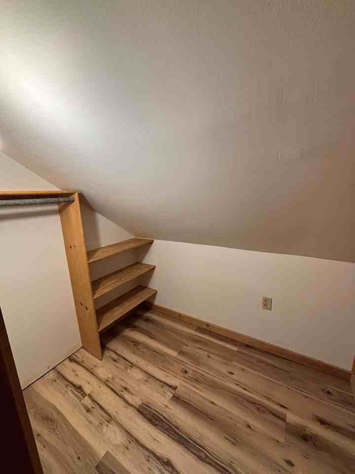 200 S Main St #4 - Photo 7 of 9