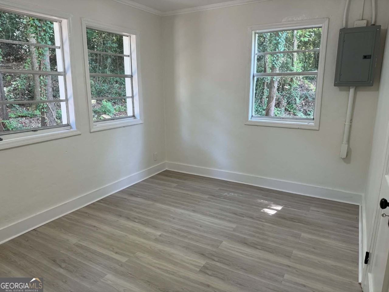600 S Harlem Cir - Photo 4 of 8