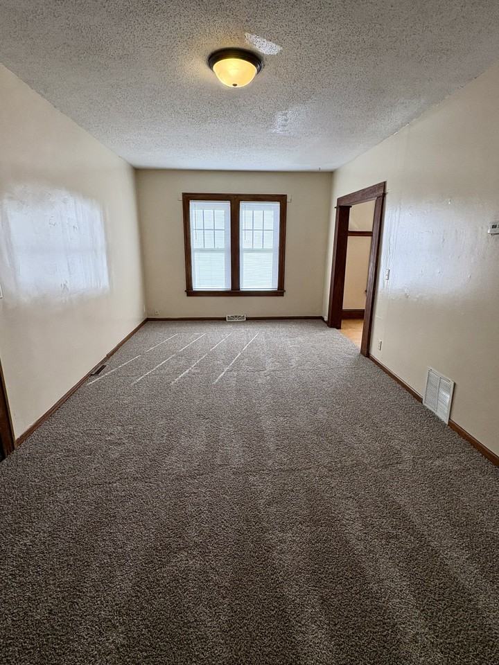 5700 Camden Ave N #1 - Photo 7 of 30