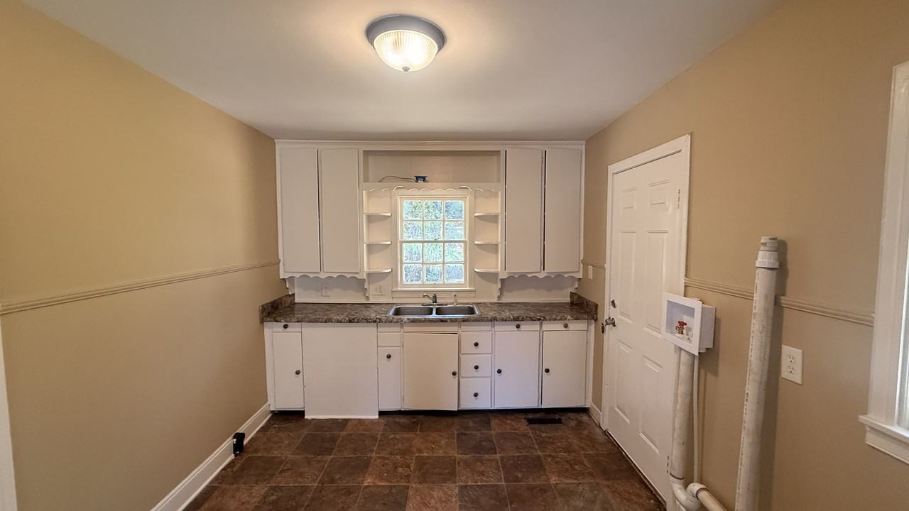Bessemer Johns Rd #1 - Photo 6 of 10