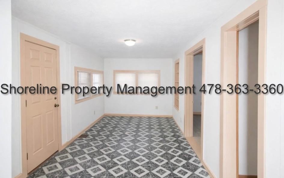 118 Park Ave #1