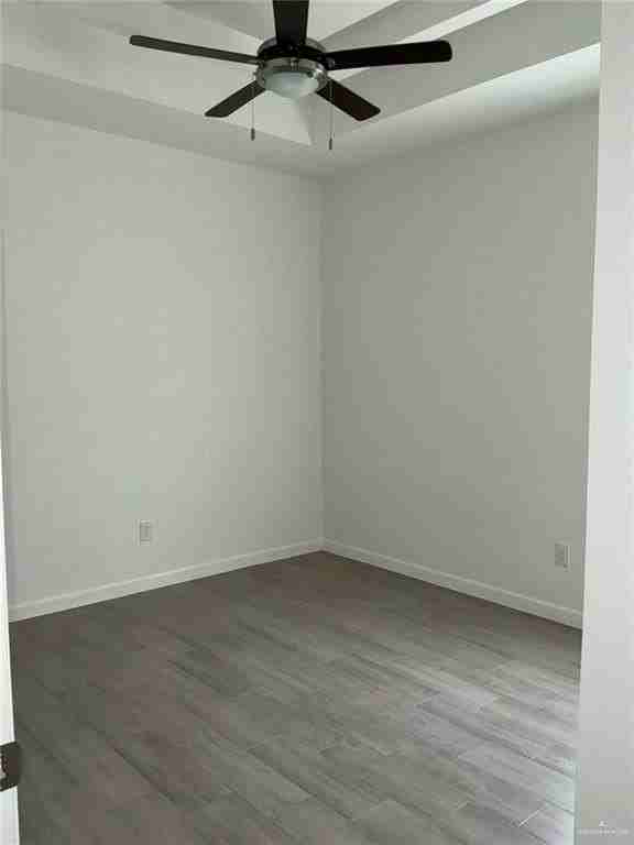 12508 N 40th St #3 - Photo 6 of 10