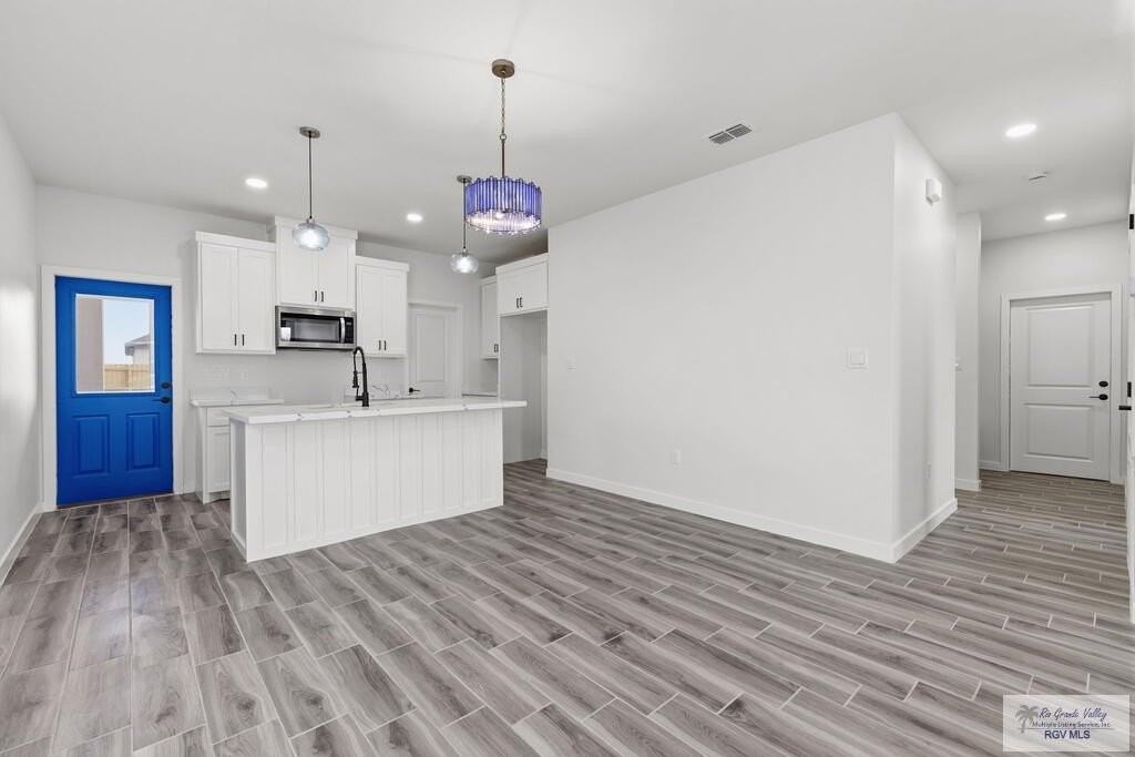 3221 JUAN CASTILLO AVE - Photo 4 of 12