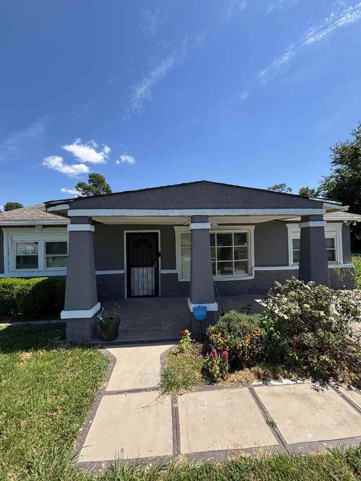 411 Artmus St - Photo 2 of 17