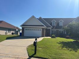 featured image of 2133 Remington Ct #A