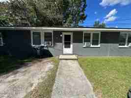 featured image of 133 Preston Rd #B