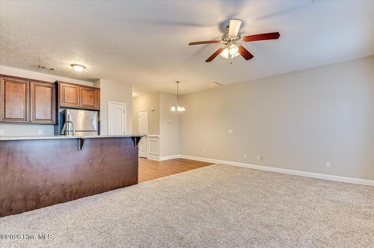 713 Benelli Ct - Photo 4 of 21