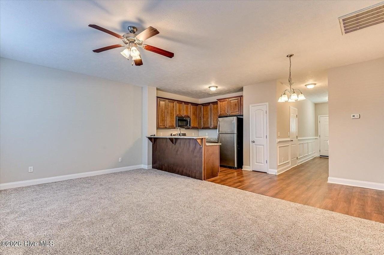 713 Benelli Ct - Photo 5 of 21