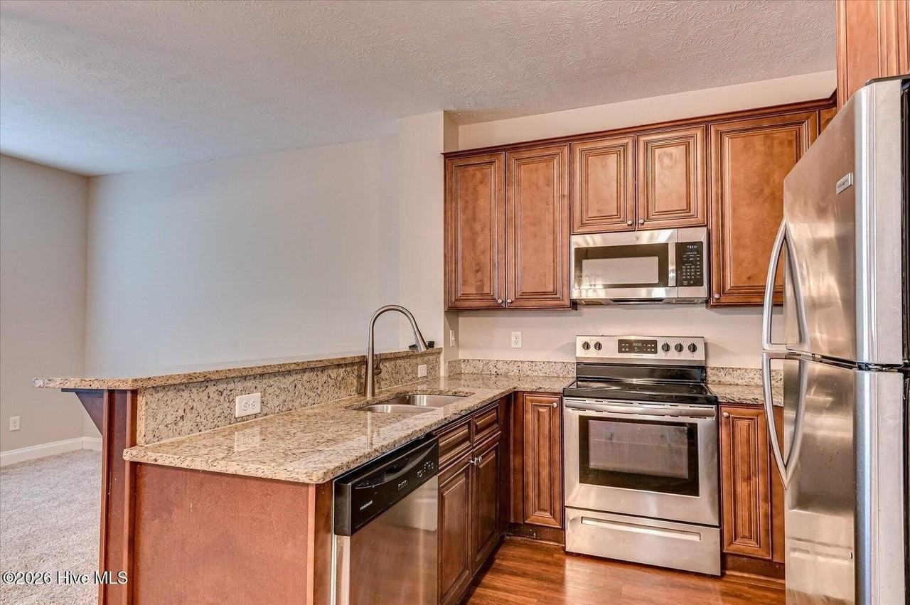 713 Benelli Ct - Photo 6 of 21