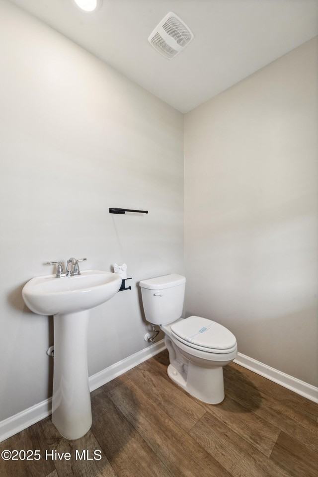 1140 Carteret Manor Dr - Photo 3 of 22