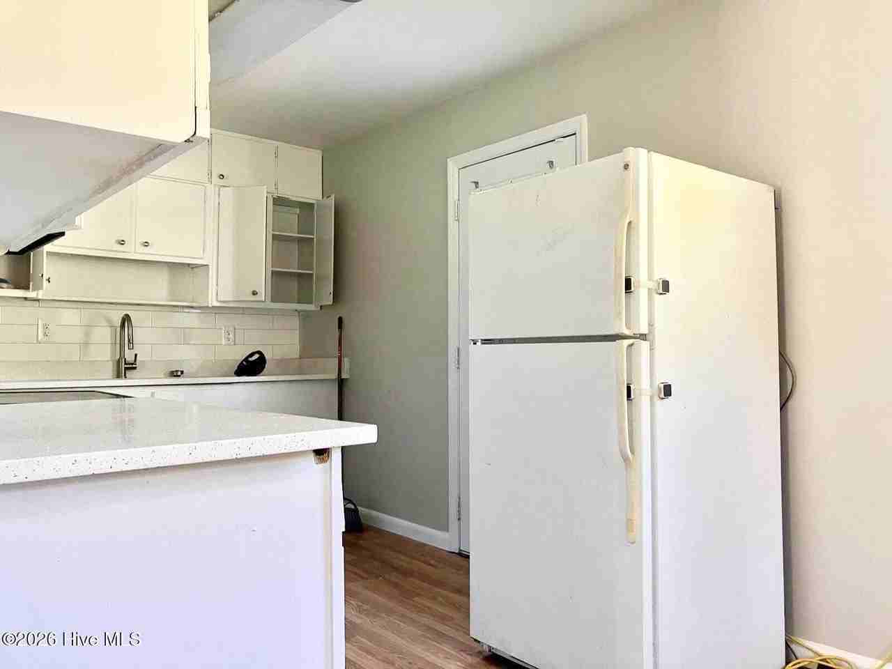5308 Woodland Rd - Photo 3 of 12
