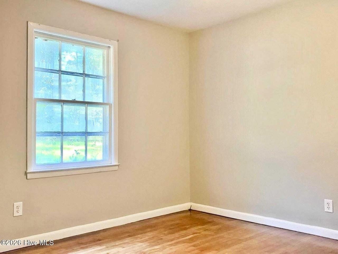 5308 Woodland Rd - Photo 7 of 12