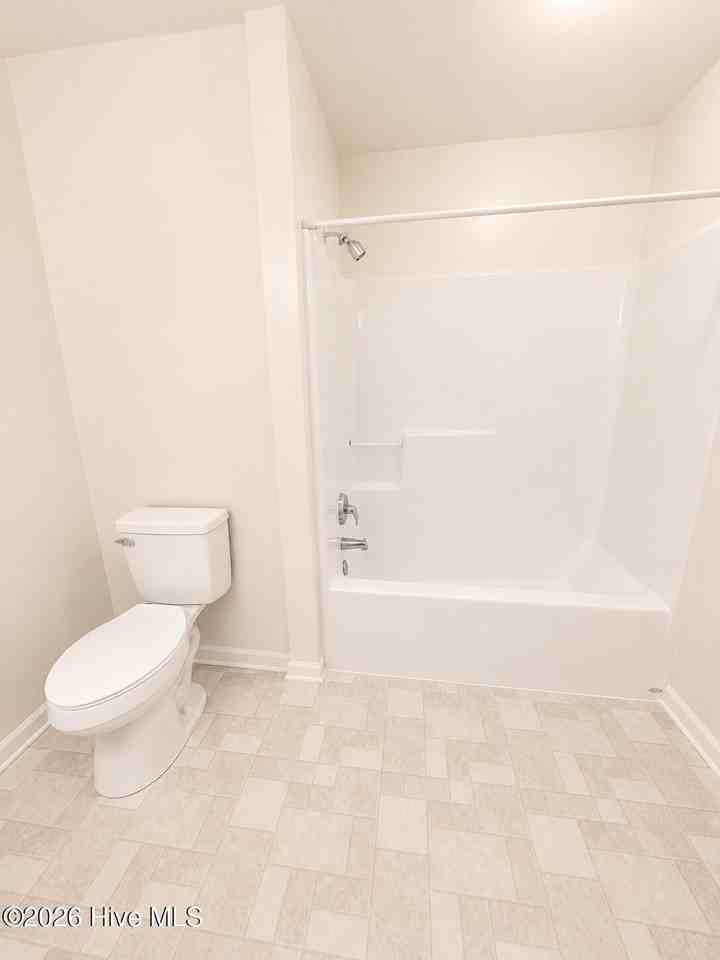 2235 Locksley Woods Dr #E - Photo 5 of 22