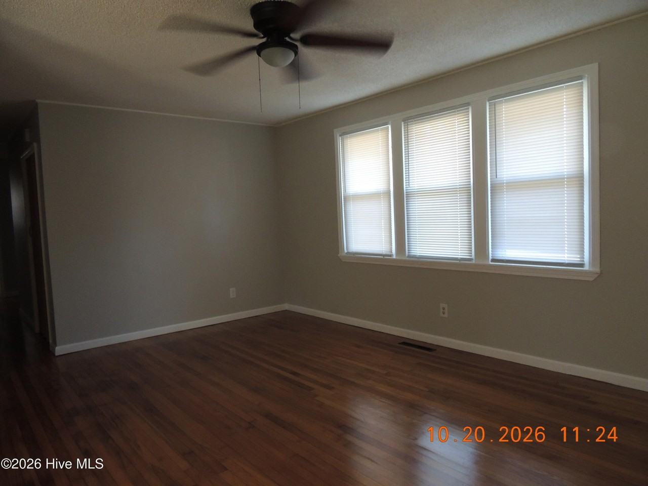 509 Henderson Dr - Photo 2 of 19