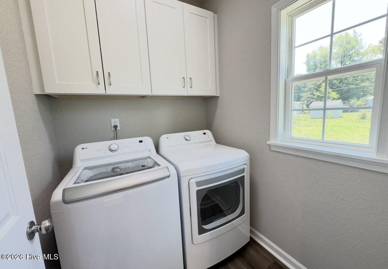 103 Halstead Dr - Photo 6 of 10