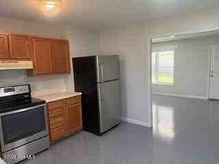 233 Lakewood Dr #A - Photo 4 of 10