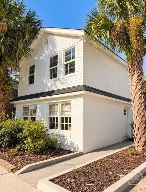 405 Washington Ave - Photo 2 of 20