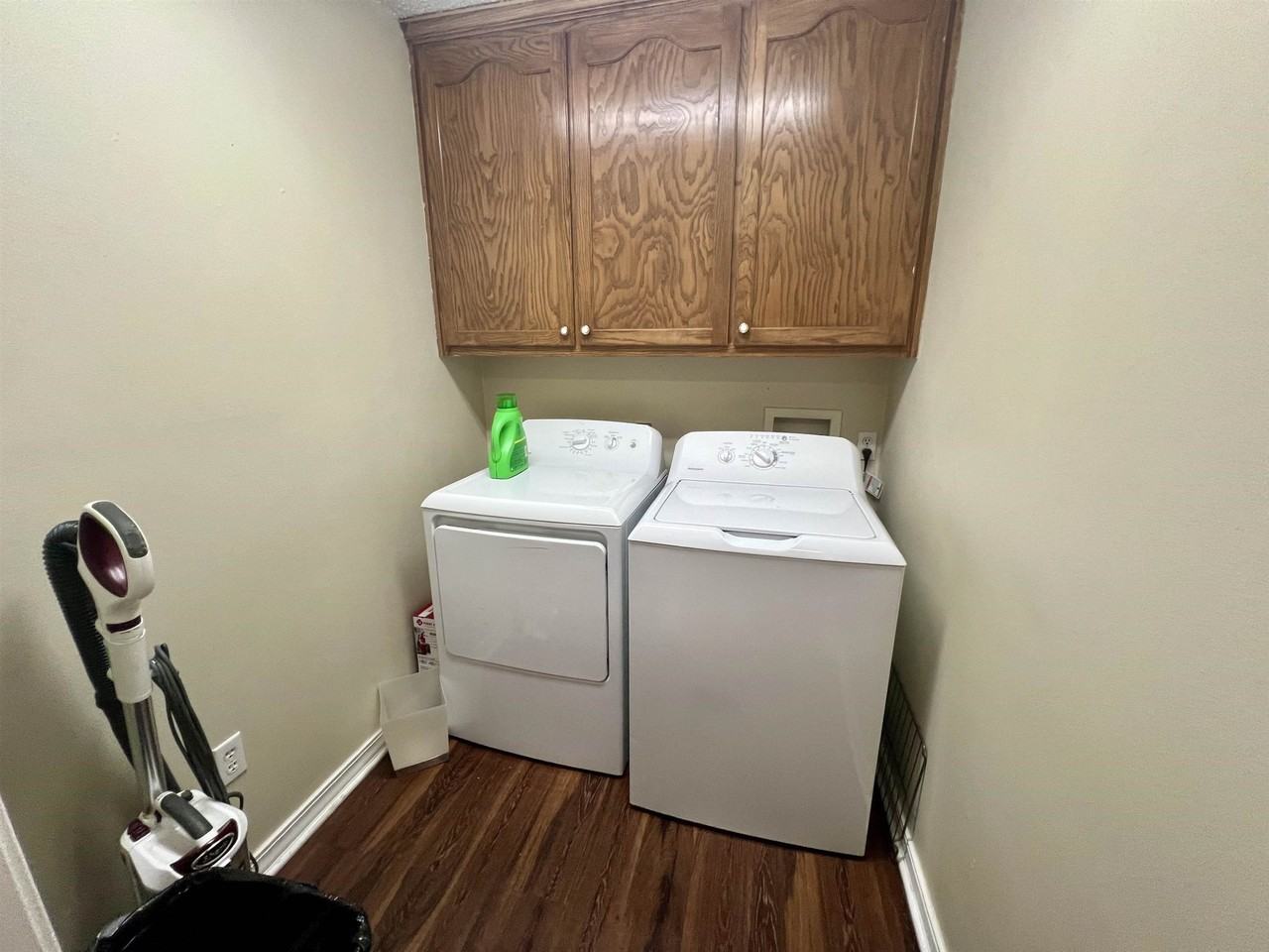1931 Blueridge Pkwy - Photo 5 of 11